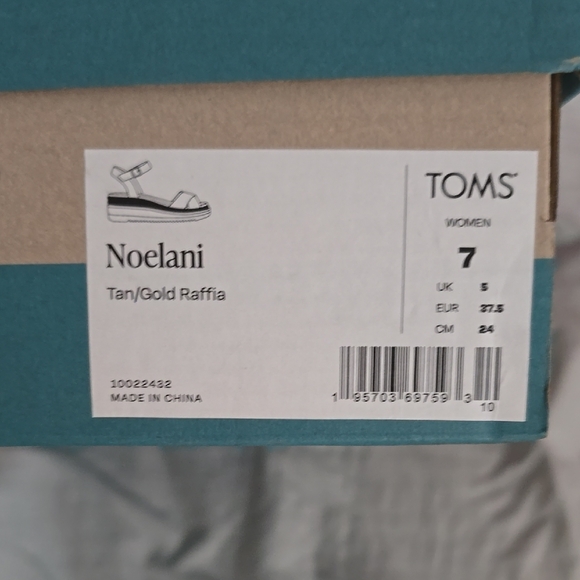 Toms Women's Tan Platform Sandals - Picture 2 of 5